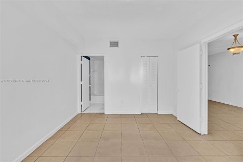 Copropriété à vendre à Davie, Floride: 2 chambres, 87.51 m2 № 1372425 - photo 18