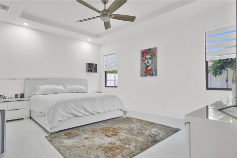 Casa en venta en Miami, Florida, 4 dormitorios, 180.14 m2 № 1372392 - foto 13