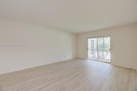 Copropriété à vendre à Davie, Floride: 2 chambres, 91.97 m2 № 1332006 - photo 8