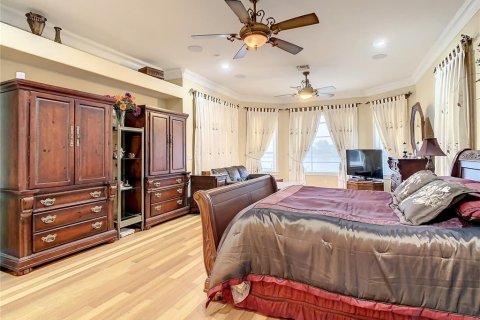 Villa ou maison à vendre à Tampa, Floride: 6 chambres, 631.46 m2 № 847584 - photo 4