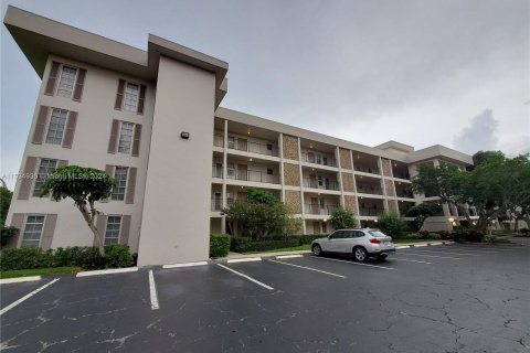 Condo in Pompano Beach, Florida, 1 bedroom  № 1016060 - photo 6