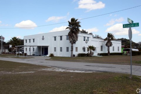 Immobilier commercial à vendre à Plant City, Floride: 975.1 m2 № 1396374 - photo 1