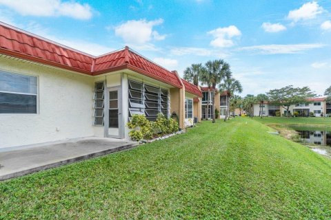 Villa ou maison à vendre à West Palm Beach, Floride: 2 chambres, 94.85 m2 № 976970 - photo 13