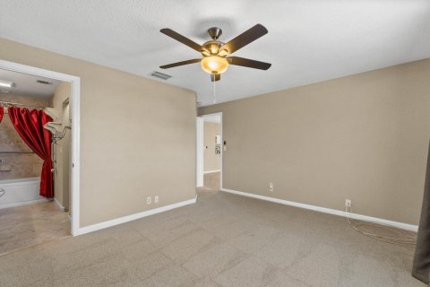 House in West Palm Beach, Florida 2 bedrooms, 94.85 sq.m. № 976970 - photo 20