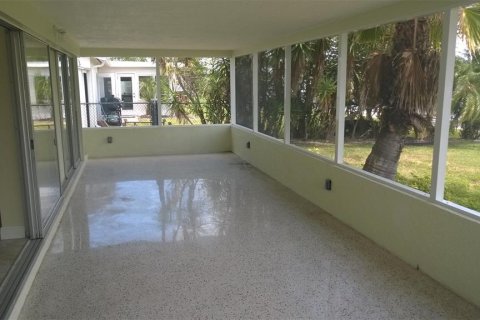 Villa ou maison à louer à Palmetto, Floride: 2 chambres, 97.92 m2 № 1369704 - photo 20