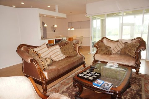 Villa ou maison à vendre à Punta Gorda, Floride: 3 chambres, 188.68 m2 № 790433 - photo 8