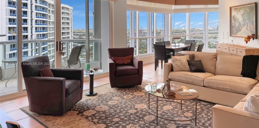 Condo à Aventura, Floride, 3 chambres  № 1318880