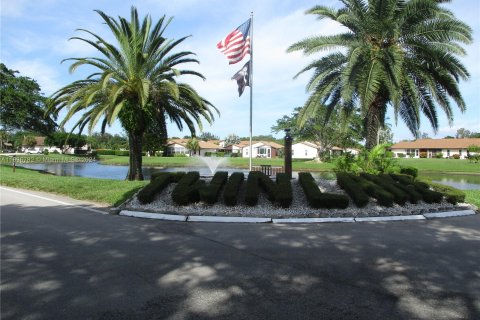 Condo in Stuart, Florida, 2 bedrooms  № 1311273 - photo 21