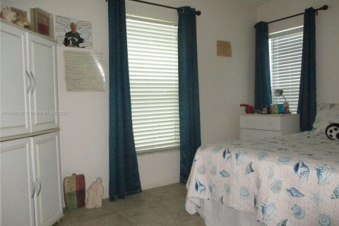 Condo in Stuart, Florida, 2 bedrooms  № 1311273 - photo 18