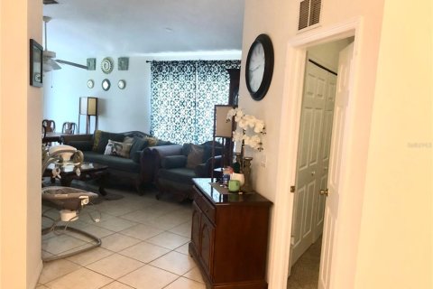 Dúplex en venta en Cape Coral, Florida, 4 dormitorios, 200.67 m2 № 631412 - foto 18