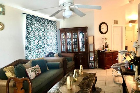 Duplex in Cape Coral, Florida 4 bedrooms, 200.67 sq.m. № 631412 - photo 21