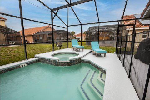 Casa en venta en Davenport, Florida, 5 dormitorios, 180.23 m2 № 1191030 - foto 2