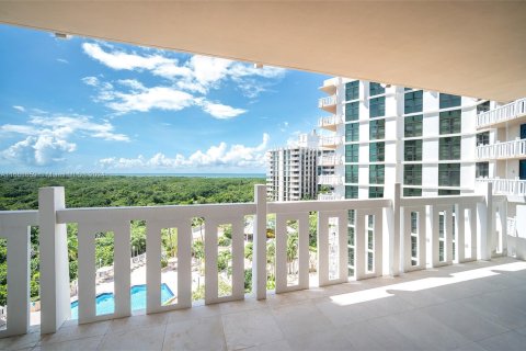 Condominio en alquiler en Key Biscayne, Florida, 2 dormitorios, 130.9 m2 № 1387809 - foto 23