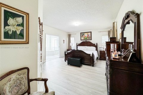 Villa ou maison à vendre à Miami, Floride: 5 chambres, 227.98 m2 № 1387773 - photo 30