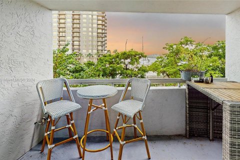 Condominio en venta en Fort Lauderdale, Florida, 1 dormitorio, 54.35 m2 № 1387808 - foto 16