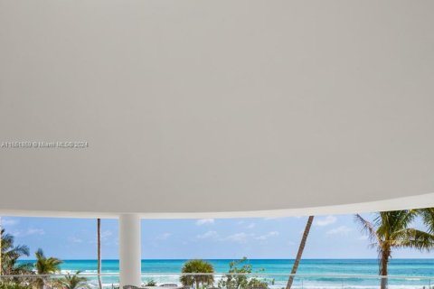 Copropriété à vendre à Sunny Isles Beach, Floride: 3 chambres, 270.62 m2 № 1345235 - photo 8