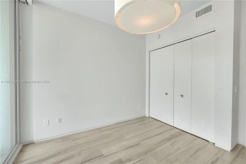 Copropriété à vendre à Sunny Isles Beach, Floride: 3 chambres, 270.62 m2 № 1345235 - photo 29