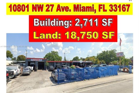 Propiedad comercial en venta en Miami, Florida № 1119381 - foto 1