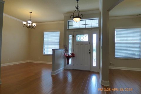 House in Ocala, Florida 4 bedrooms, 240.8 sq.m. № 1411330 - photo 2