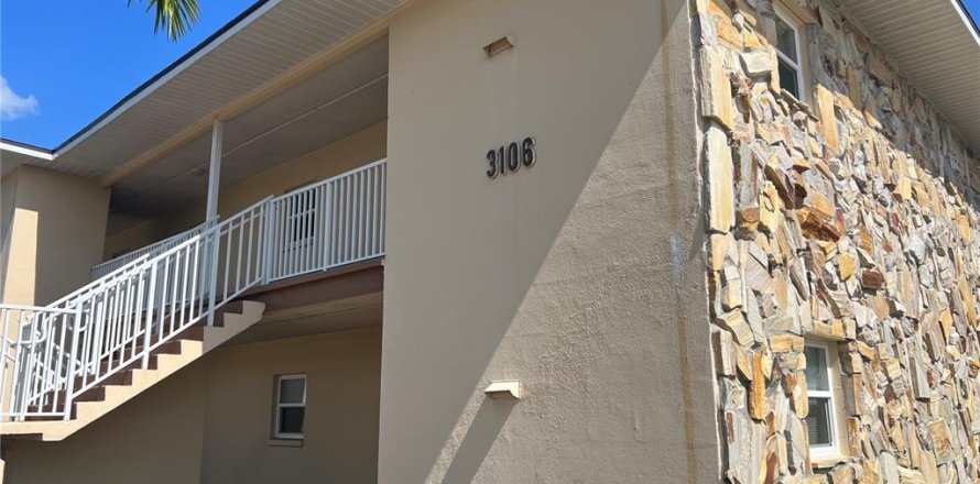 Condominio en Port Charlotte, Florida, 2 dormitorios  № 502288