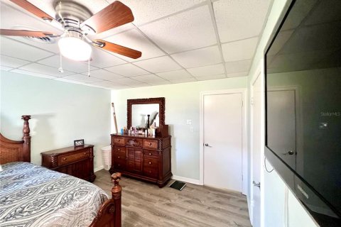 Condominio en venta en Port Charlotte, Florida, 2 dormitorios, 118.91 m2 № 502288 - foto 27