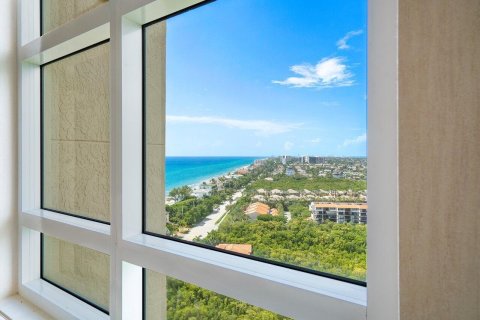 Condominio en venta en Highland Beach, Florida, 3 dormitorios, 529.08 m2 № 614187 - foto 27