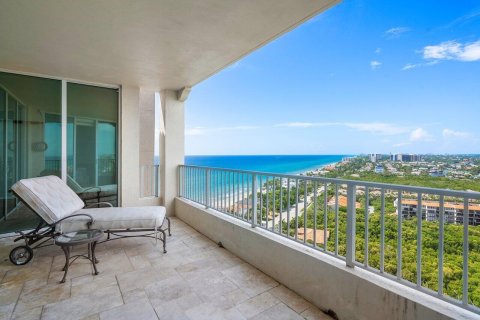 Condominio en venta en Highland Beach, Florida, 3 dormitorios, 529.08 m2 № 614187 - foto 24