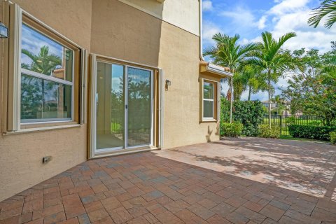 Villa ou maison à vendre à Boynton Beach, Floride: 4 chambres, 282.24 m2 № 542782 - photo 15