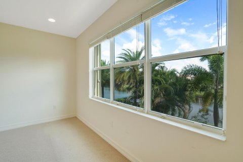 Villa ou maison à vendre à Boynton Beach, Floride: 4 chambres, 282.24 m2 № 542782 - photo 27