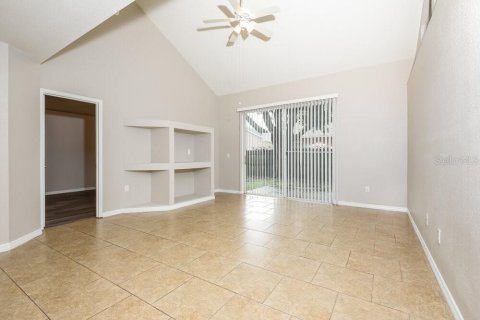 House in Winter Park, Florida 3 bedrooms, 137.68 sq.m. № 1371229 - photo 5