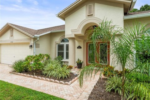 Casa en venta en Zephyrhills, Florida, 5 dormitorios, 286.23 m2 № 1356369 - foto 2