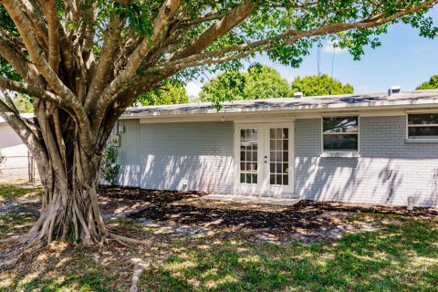 House in Jupiter, Florida 3 bedrooms, 85.84 sq.m. № 1139373 - photo 9