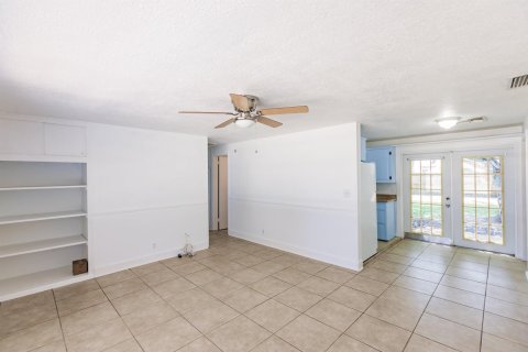 House in Jupiter, Florida 3 bedrooms, 85.84 sq.m. № 1139373 - photo 29