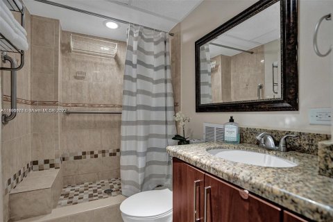 Condominio en venta en Hollywood, Florida, 1 dormitorio, 81.2 m2 № 855854 - foto 24