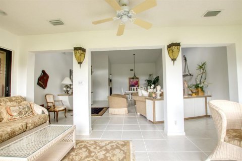 Villa ou maison à vendre à Lake Worth, Floride: 3 chambres, 205.5 m2 № 682295 - photo 25