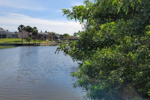 Terreno en venta en Palm Coast, Florida № 1295885 - foto 4