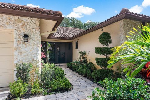 Villa ou maison à vendre à Coral Springs, Floride: 4 chambres, 197.32 m2 № 1155563 - photo 13