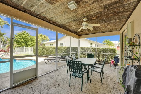 Villa ou maison à vendre à Coral Springs, Floride: 4 chambres, 190.17 m2 № 1155640 - photo 15