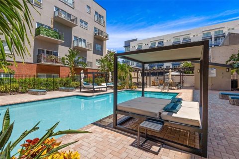 Condominio en venta en Saint Petersburg, Florida, 1 dormitorio, 67.45 m2 № 1371238 - foto 23