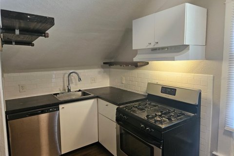 Apartamento en alquiler en Saint Petersburg, Florida, 1 dormitorio, 32.52 m2 № 1358000 - foto 10