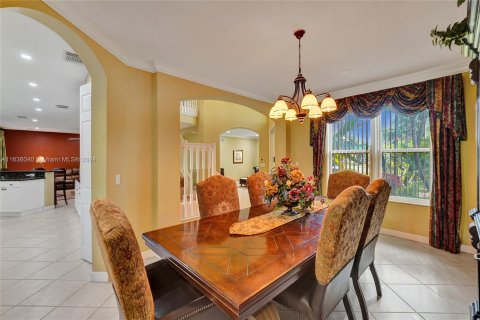 Casa en venta en Miramar, Florida, 5 dormitorios, 349.68 m2 № 1305854 - foto 12