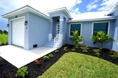 Villa ou maison à vendre à Punta Gorda, Floride: 3 chambres, 115.57 m2 № 1341315 - photo 4