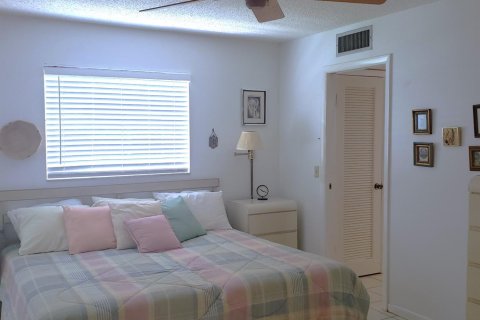 Condo in Delray Beach, Florida, 1 bedroom  № 1097584 - photo 11