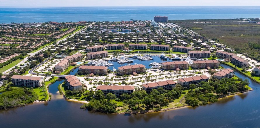 Condominio en Jupiter, Florida, 2 dormitorios  № 1097587