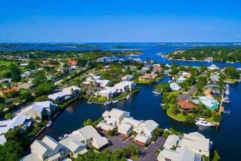 Copropriété à vendre à Stuart, Floride: 2 chambres, 120.77 m2 № 970389 - photo 12