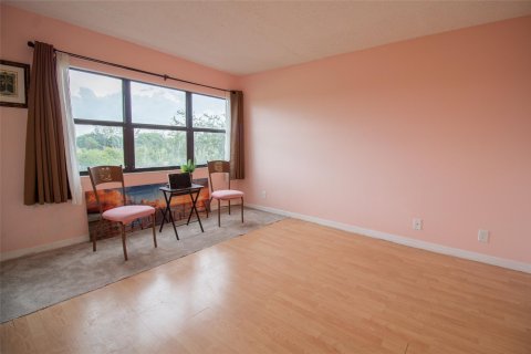 Condominio en venta en Pompano Beach, Florida, 2 dormitorios, 97.36 m2 № 1189569 - foto 4