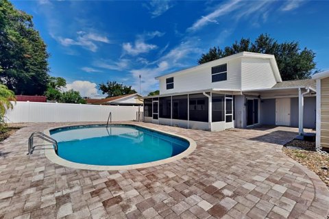 Villa ou maison à vendre à Tampa, Floride: 3 chambres, 144.18 m2 № 1307689 - photo 5