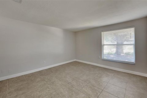 Casa en venta en Tampa, Florida, 3 dormitorios, 144.18 m2 № 1307689 - foto 10