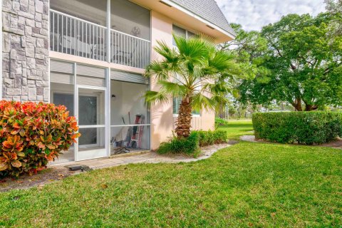 Condo in Jupiter, Florida, 2 bedrooms  № 956964 - photo 1