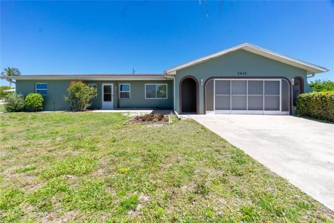 Villa ou maison à vendre à Punta Gorda, Floride: 3 chambres, 153.47 m2 № 1129915 - photo 1